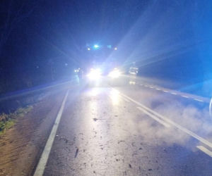 Pijany 32-latek z Siedlec dachował w Chotyczach. Policja znalazła przy nim narkotyki