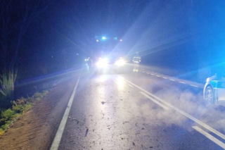 Pijany 32-latek z Siedlec dachował w Chotyczach. Policja znalazła przy nim narkotyki