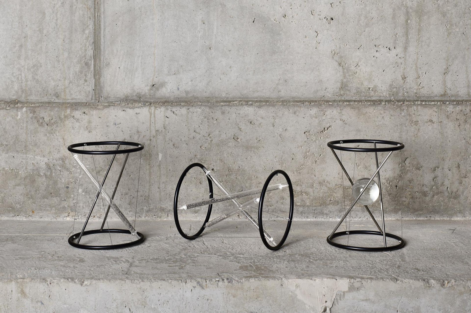 Wystawa Jerzego Porębskiego w Salonie Akademii: „I cóż z tego, że świat wisi na włosku?”