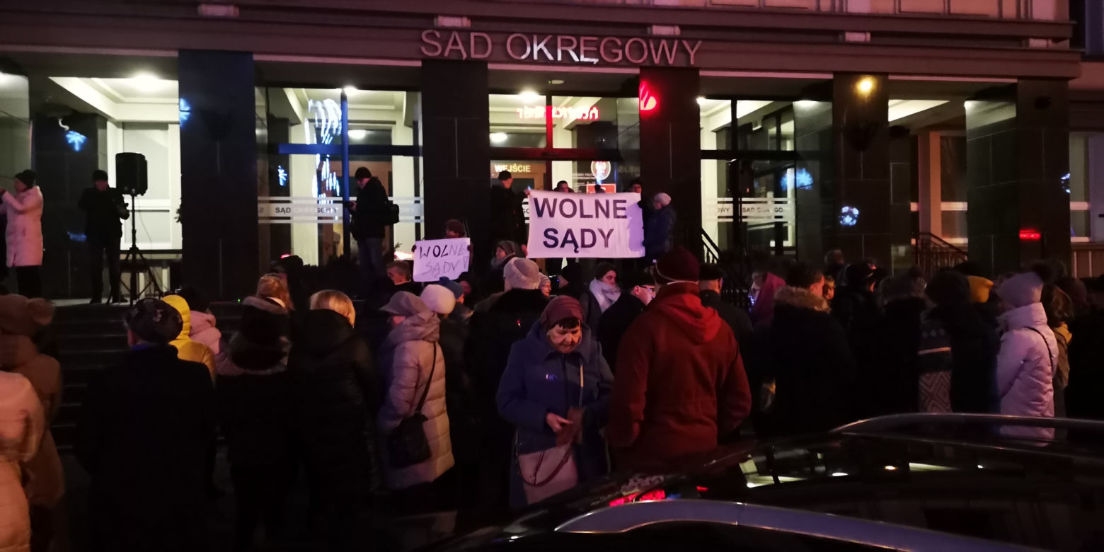 Solidarnie z Sędziami. Podlaski KOD protestował w Białymstoku