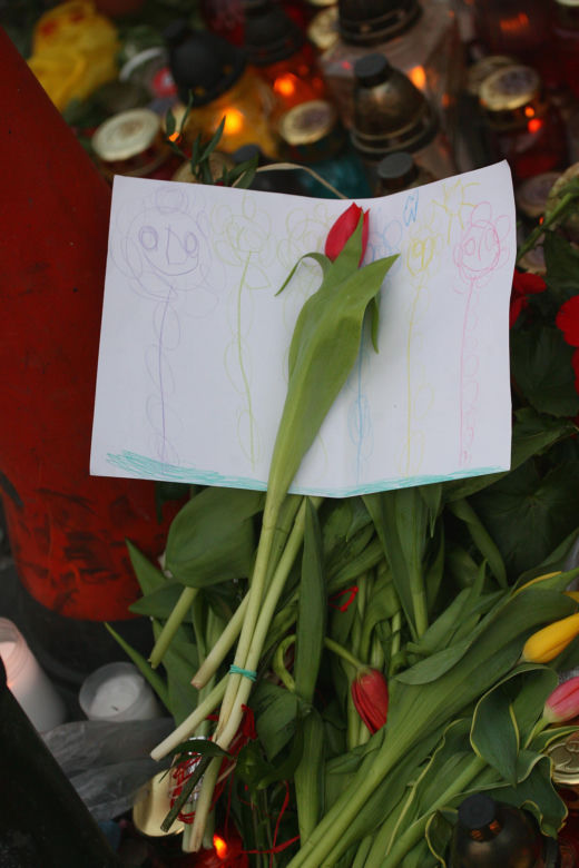 Warszawa dzień po katastrofie smoleńskiej