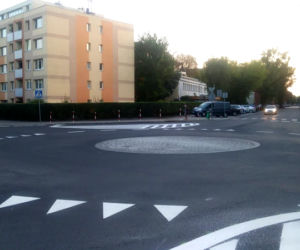 Rondo u zbiegu ulic Wąskiej i Niedziałkowskiego