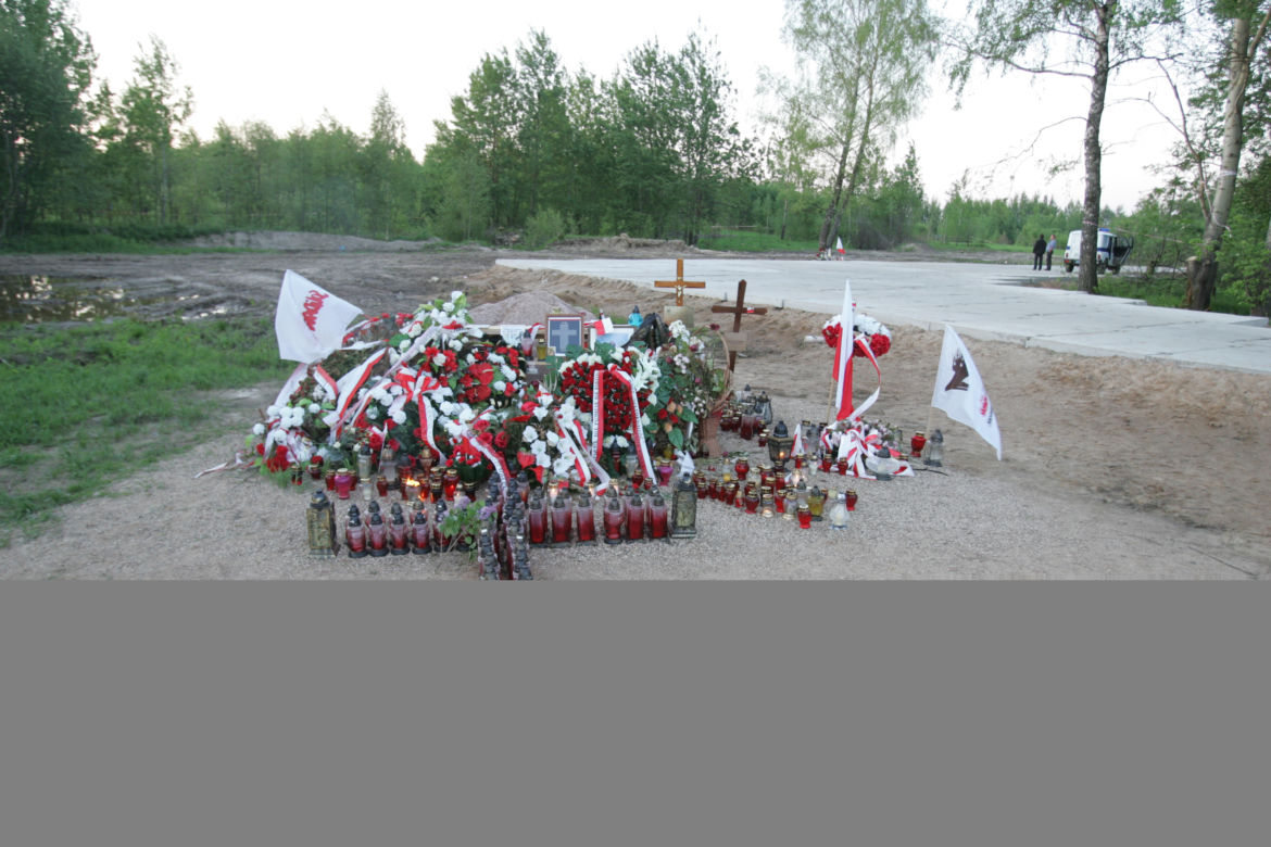 Smoleńsk 2010. Zdjęcia z miejsca katastrofy prezydenckiego samolotu