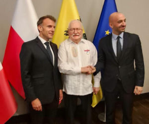 Macron i Wałęsa w Gdańsku. Te zdjęcia mówią więcej niż tysiąc słów