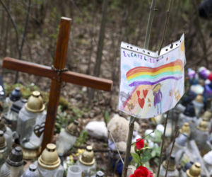 Przejmujące widoki w Sosnowcu. Karawany z wieńcami na pogrzebie Litewki