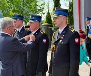 Uroczyste Obchody Dnia Strażaka w Starachowicach. Odznaczenia, awanse i wyróżnienia dla strażaków