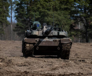 Ogień i precyzja na poligonie w Orzyszu. Intensywne szkolenie ogniowe na czołgach K2