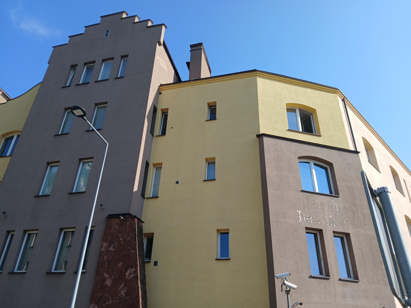 Blok Zamek Imieliński przy ul. Makolągwy w Warszawie