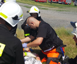 Uszkodzony samolot i awaryjne lądowanie! Ogromna akcja służb na lotnisku