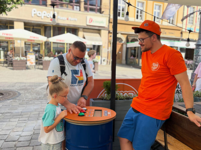 ESKA Summer City odwiedziła Złotego Psa we Wrocławiu. Były konkursy, nagrody i świetna atmosfera