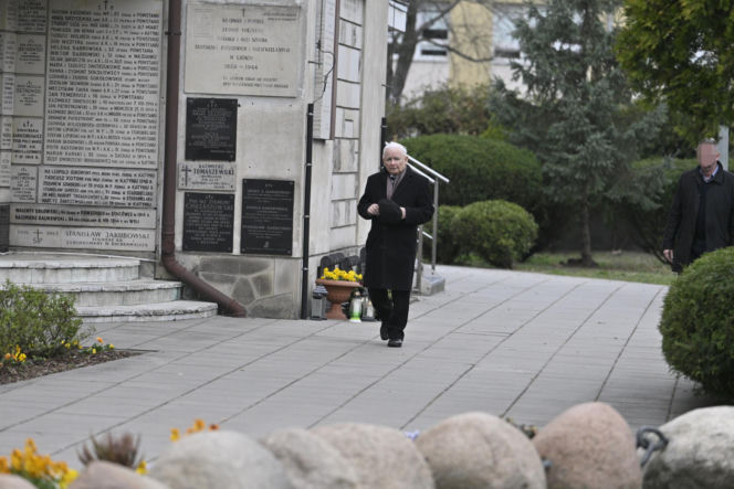 Tak Jarosław Kaczyński spędził Wielką Sobotę