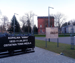 To jedno z najpiękniejszych miast w woj. śląskim. W PRL-u otrzymało i straciło prawa miejskie