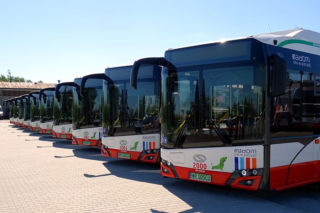 Kasujesz raz karnet i jeżdzisz autobusem przez godzinę- jest projekt uchwały w tej sprawie