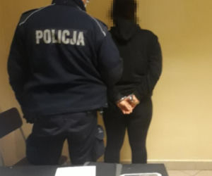 Mińsk Mazowiecki: Policjanci wyczuli od niej woń marihuany. Mieli nosa