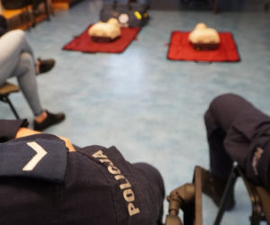 Policjanci z Olsztyna otrzymali nowy sprzęt szkoleniowy. Kosztował 15 tysięcy złotych [ZDJĘCIA]