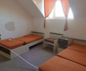 Opuszczony hotel w słowackich górach. Ludzie z Katowic jeździli tu na wywczas. Teraz to ruina 