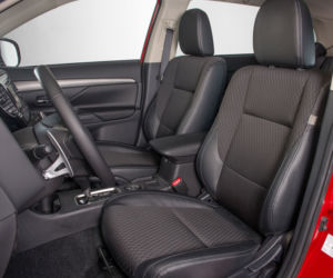 Mitsubishi Outlander 2014 - odświeżony SUV z Japonii już w salonach