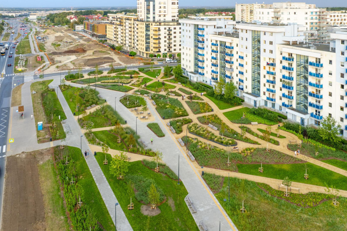 1000 drzew, 100 tysięcy krzewów i ogród zmysłów