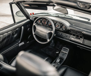 Porsche 911 Carrera 2 Cabrio (964)