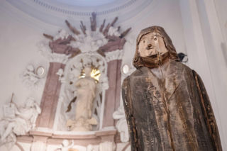 Warszawski zabytek jak nowy. Remont sfinansował m.in. Dawid Podsiadło