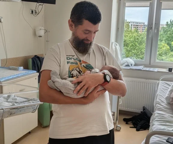 37-letnia Magda zmarła na sali porodowej. Przyjaciele zorganizowali zbiórkę dla synka