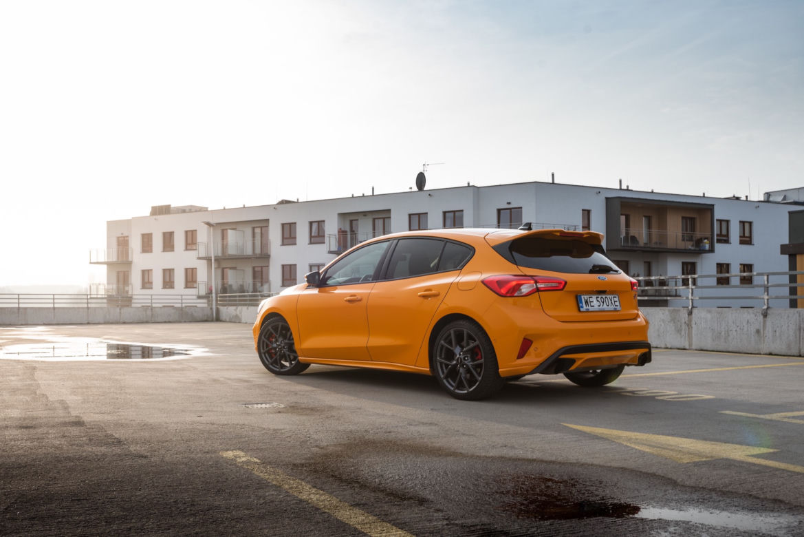Ford Focus ST 2.3 EcoBoost 280 KM M6