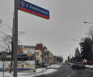 Ulica Kazimierzowska i zabytkowy budynek Mazowieckiego Ośrodka Doradztwa Rolniczego w Siedlcach w połowie lutego 2021