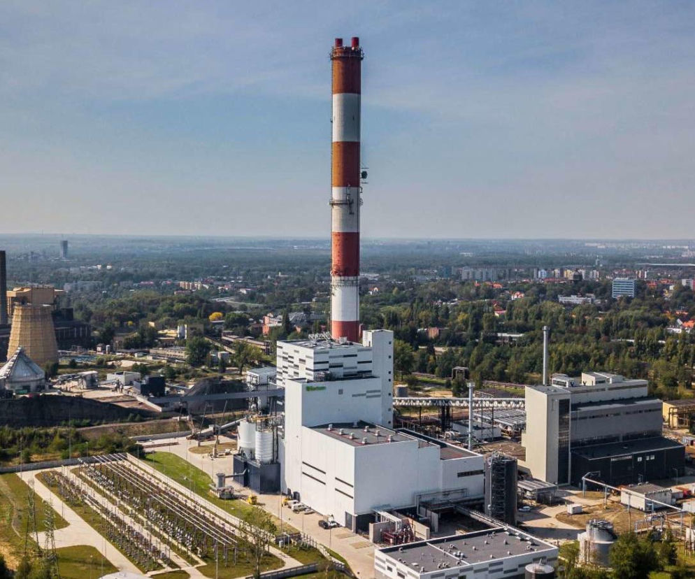 Chłodne kaloryfery w Zabrzu i Bytomiu po awarii kotła elektrociepłowni. Awaria może potrwać nawet do piątku!
