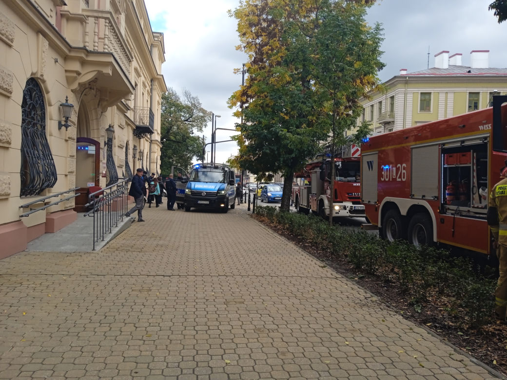 Ewakuacja lubelskiego sądu! Na sali rozpraw pojawił się dym
