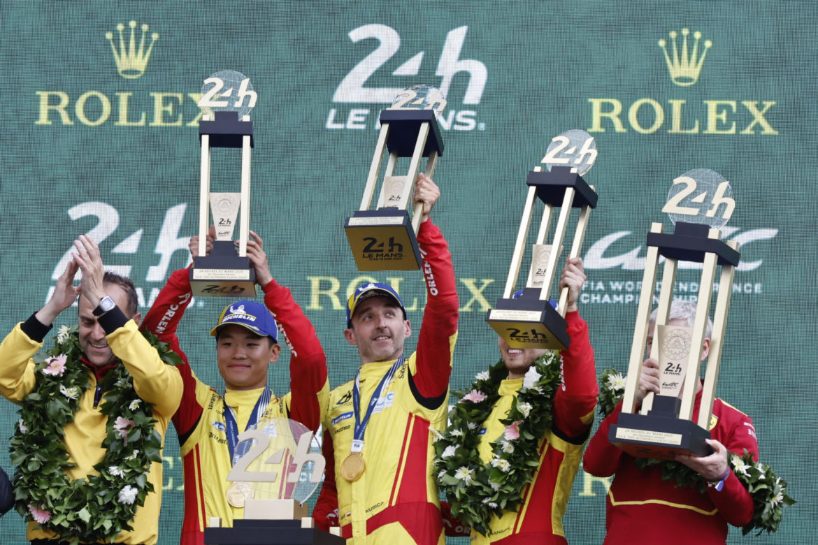Taki zegarek dostał Robert Kubica za wygranie Le Mans