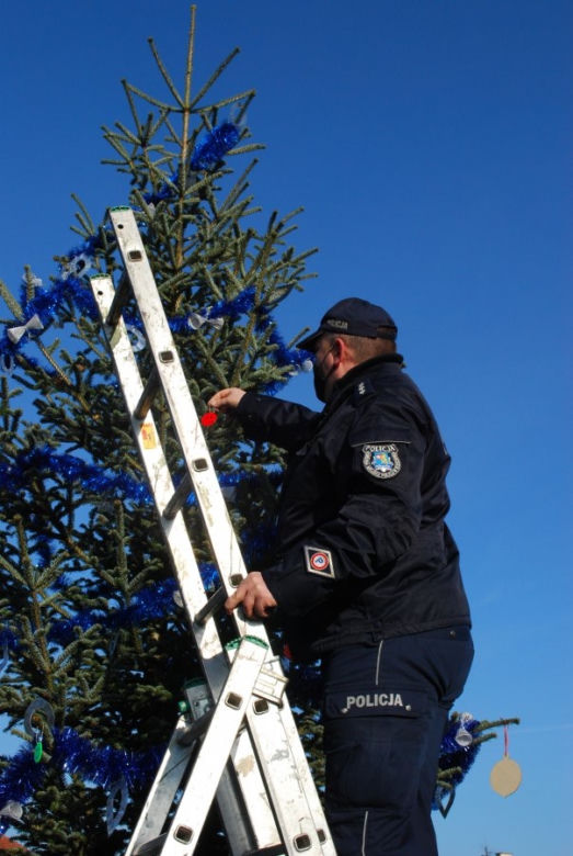 Odblaskowa choinka w Głogowie Małopolskim