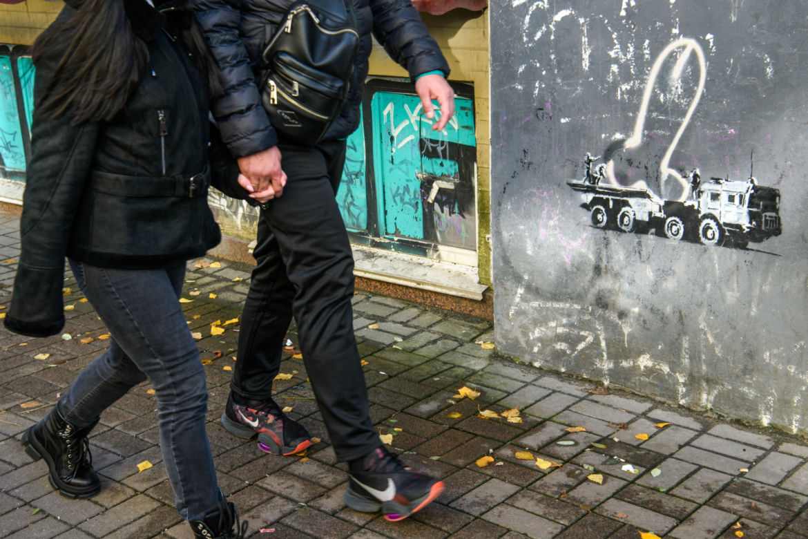 Banksy tam był. Powstała seria ulicznych graffiti w Ukrainie