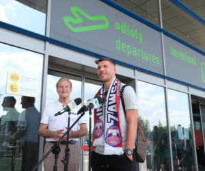 Lukas Podolski już w Zabrzu. Czekali na niego kibice