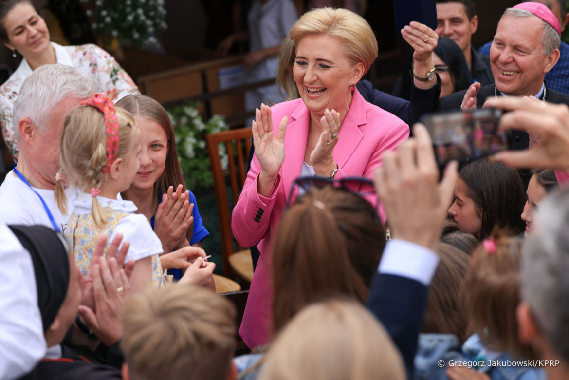 Pierwsza dama jak księżna Diana