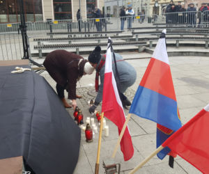 Transmisja z pogrzebu Pawła Adamowicza do zobaczenia na telebimie w Bydgoszczy