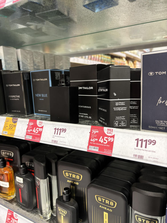 Wyprzedaż perfum w Rossmannie