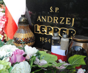 Tak wygląda grób Leppera w 8 rocznicę śmierci