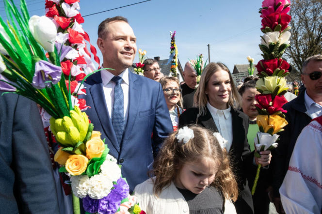 Karol Nawrocki pokazał się z patriotyczną palemką w zaskakującym miejscu! Była ogromna!