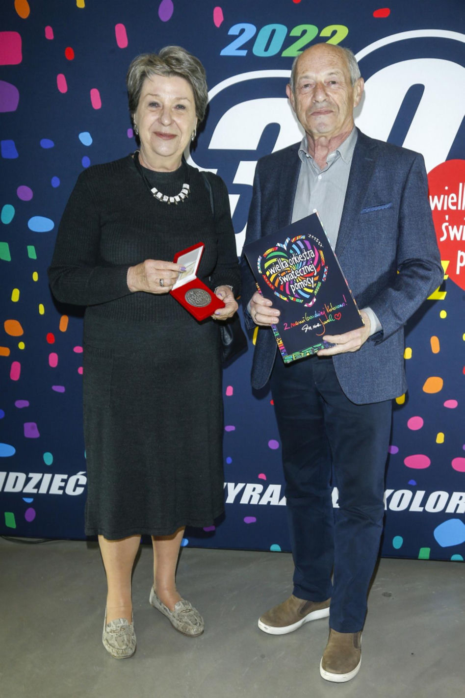 Skromna Irena Eris z mężem na gali