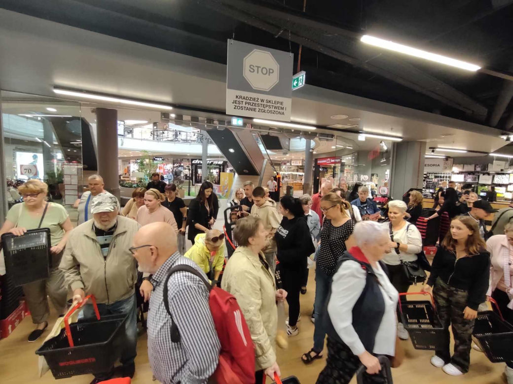 Wielkie otwarcie Woolworth w Galerii Łódzkiej! Już na początku pojawiło się wielu klientów