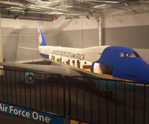 Air Force One z klocków Lego