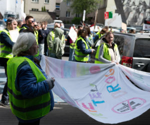 Dramat setek rodzin pod Warszawą! Nowa autostrada zburzy ich domy?! „Żyjemy na bombie”