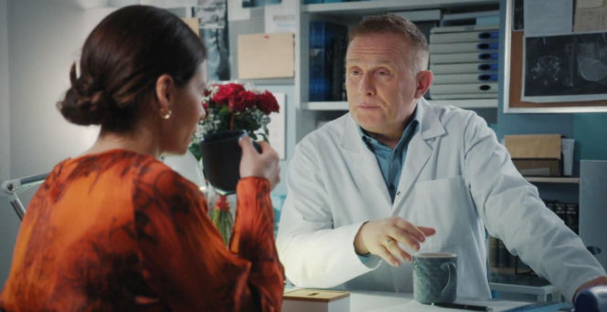 M jak miłość odc. 1921. Joanna (Dominika Sakowicz), Artur Rogowski (Robert Moskwa)