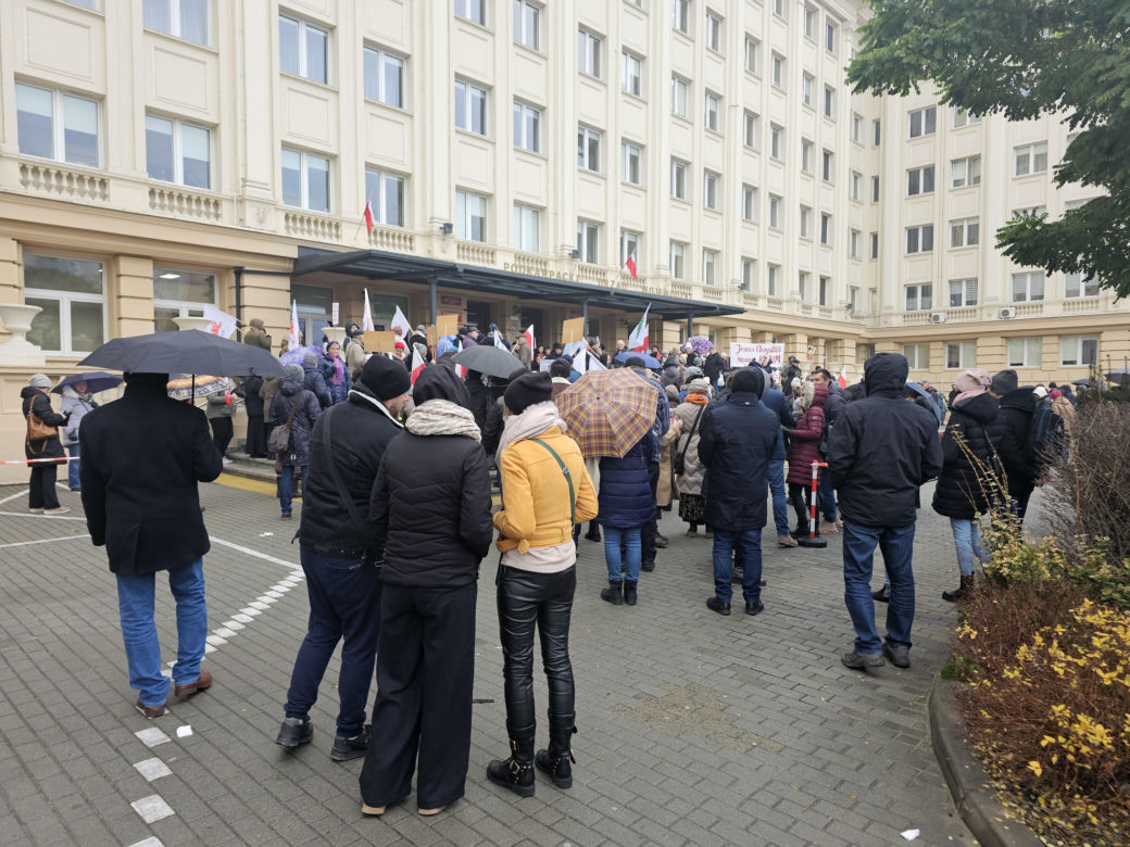 Protest “Nie dla deprawacji dzieci w szkołach”