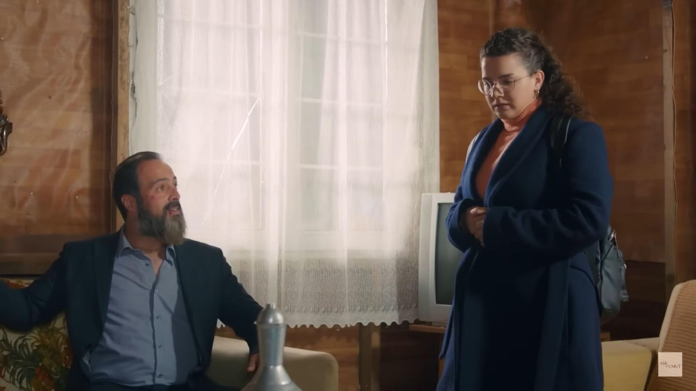 Melis spotka się z Ragipem, kiedy Zeynep będzie przebywać w szpitalu 