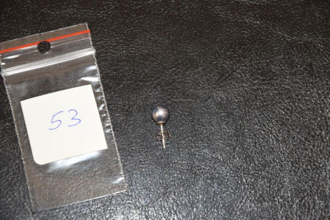 Rozpoznajesz te błyskotki? Policja poszukuje właścicieli bizuterii i kosztowności