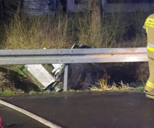 Sietesz. Auto po wypadku stanęło w ogniu