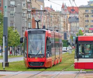 W środkach komunikacji publicznej