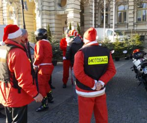 Czy św. Mikołaj jeździ na motocyklu? Tak i to nie jeden!