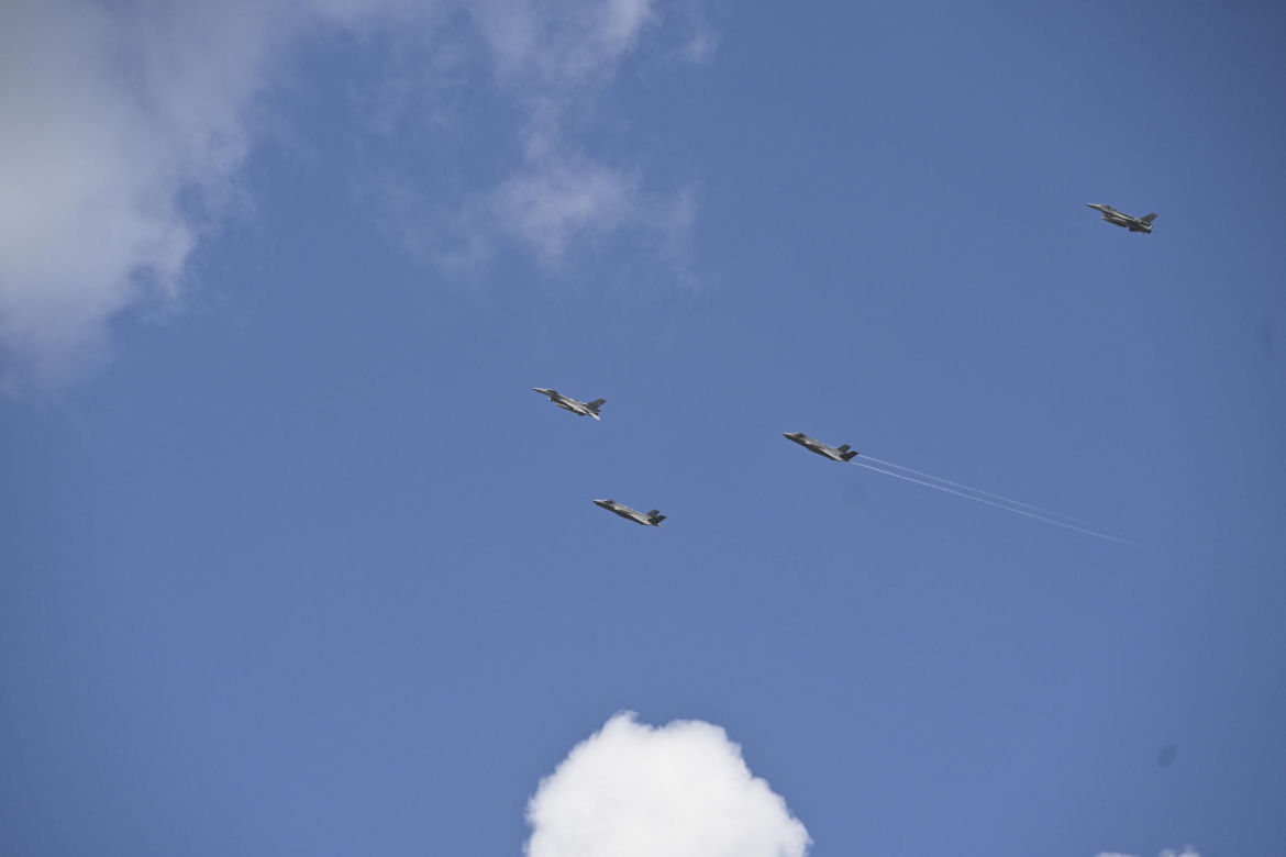 Nad Polską przeleciały ultranowoczesne myśliwce F-35!